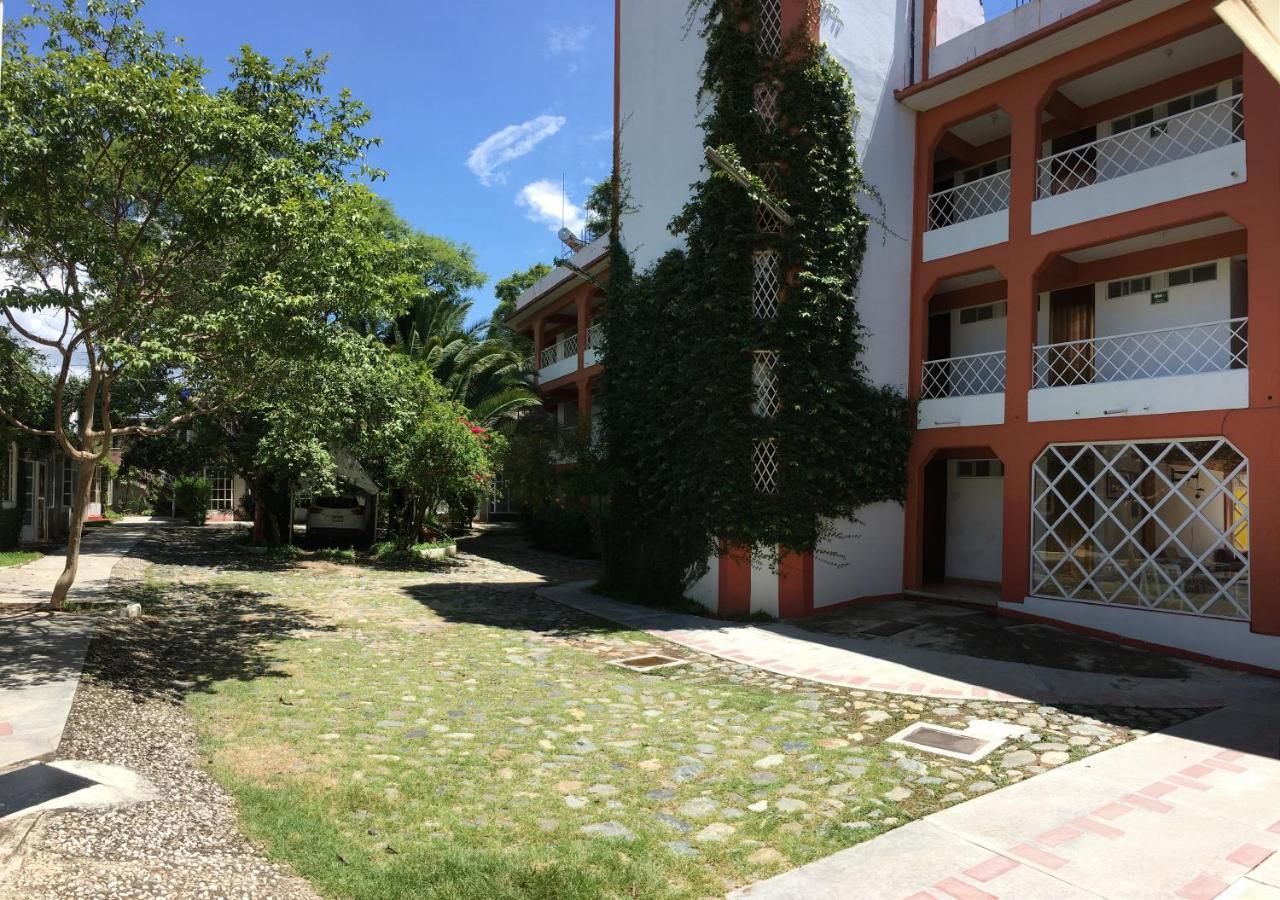 Hotel Bugambilias Oaxaca Exteriör bild